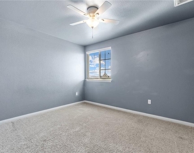 170 Kingfisher Ln - Photo Thumbnail 19