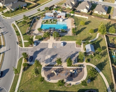 170 Kingfisher Ln - Photo Thumbnail 25