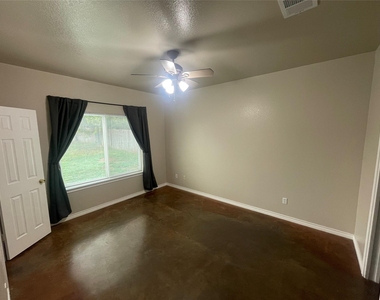 1640 County Road 228 - Photo Thumbnail 2