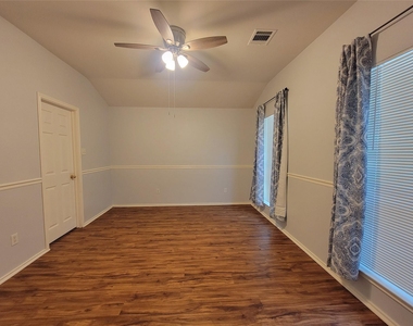 152 Dressen Dr - Photo Thumbnail 11