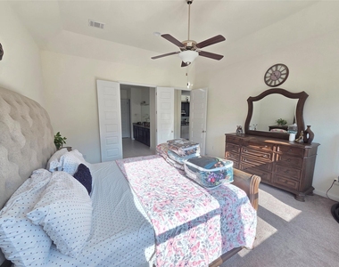 1717 Navajo Song Ln - Photo Thumbnail 5