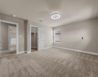 4401 Trinity Woods St - Photo Thumbnail 6