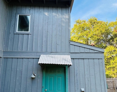 612 Franklin Blvd - Photo Thumbnail 14
