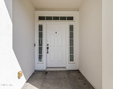 3861 Aubrey Lane - Photo Thumbnail 3