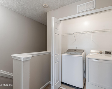 3861 Aubrey Lane - Photo Thumbnail 27