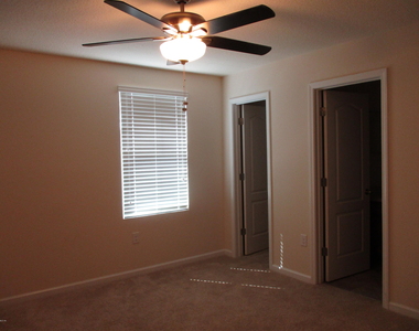 687 Servia Drive - Photo Thumbnail 8