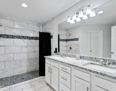 6133 Catawissa Court - Photo Thumbnail 30