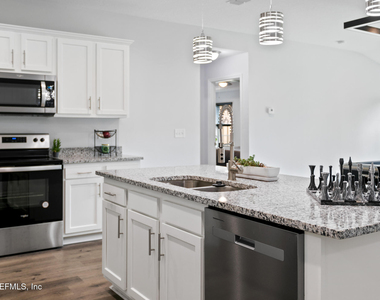 6133 Catawissa Court - Photo Thumbnail 12
