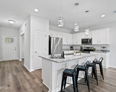 6133 Catawissa Court - Photo Thumbnail 10