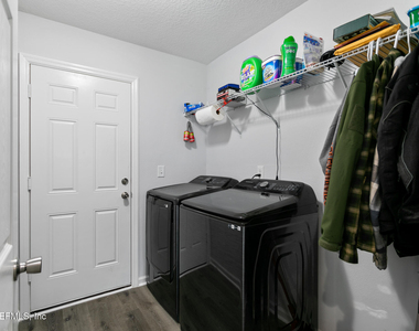 6133 Catawissa Court - Photo Thumbnail 26