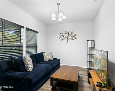 6133 Catawissa Court - Photo Thumbnail 8