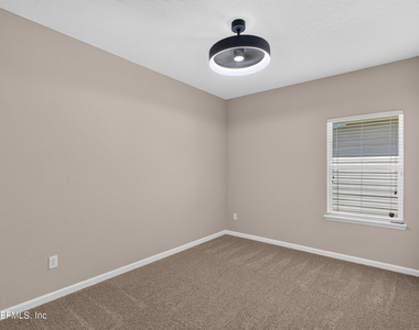 1426 Kendall Drive - Photo Thumbnail 17