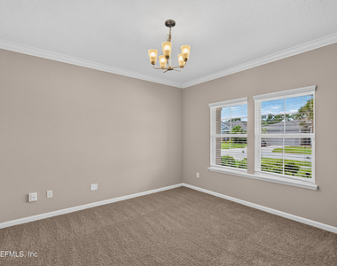 1426 Kendall Drive - Photo Thumbnail 5