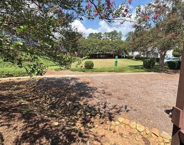 5011 Meadow Lane - Photo Thumbnail 19