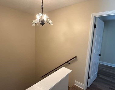 5011 Meadow Lane - Photo Thumbnail 15