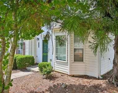 725 Crestwell Circle Sw - Photo Thumbnail 35