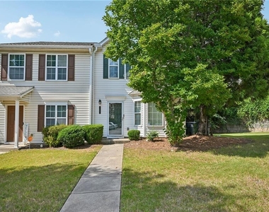 725 Crestwell Circle Sw - Photo Thumbnail 33