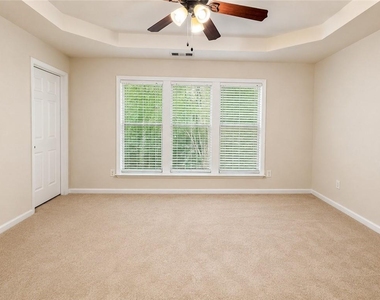 3645 Postwaite Circle - Photo Thumbnail 10
