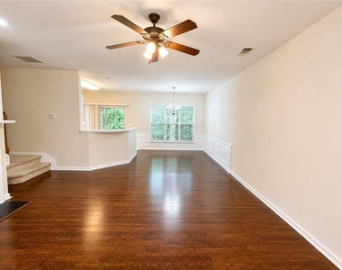 3645 Postwaite Circle - Photo Thumbnail 5
