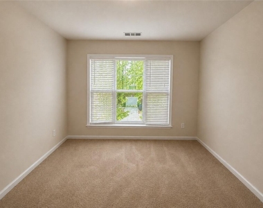 3645 Postwaite Circle - Photo Thumbnail 17