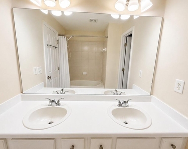 3645 Postwaite Circle - Photo Thumbnail 14