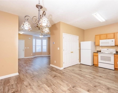 102 Timber Ridge Drive - Photo Thumbnail 6