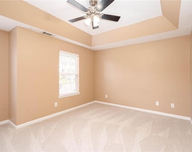 102 Timber Ridge Drive - Photo Thumbnail 13