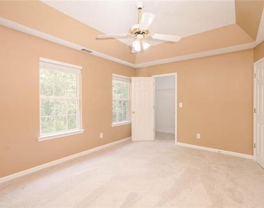 102 Timber Ridge Drive - Photo Thumbnail 19