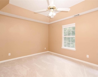 102 Timber Ridge Drive - Photo Thumbnail 18