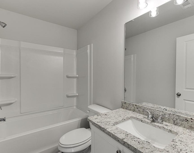 375 Collins Industrial Way - Photo Thumbnail 5