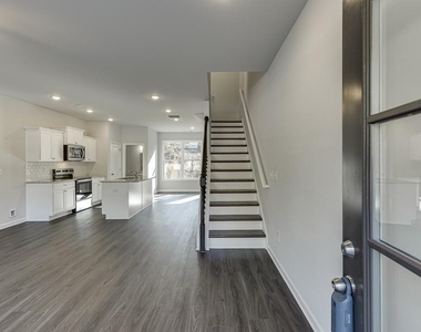 375 Collins Industrial Way - Photo Thumbnail 16