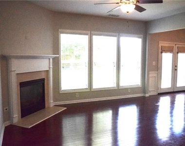 5780 Weddington Drive - Photo Thumbnail 10