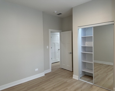 1546 N Homan Avenue - Photo Thumbnail 10