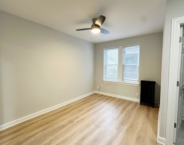 5710 N Winthrop Avenue - Photo Thumbnail 6