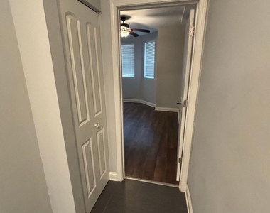 3641 W Dickens Avenue - Photo Thumbnail 5