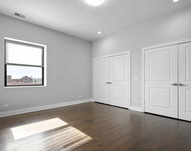 1412 W Morse Avenue - Photo Thumbnail 7