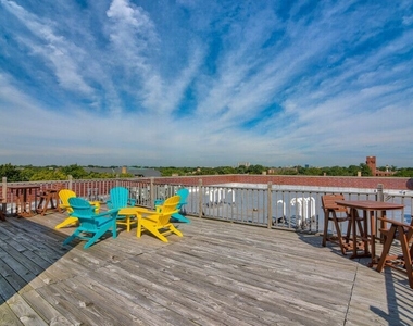 1412 W Morse Avenue - Photo Thumbnail 14