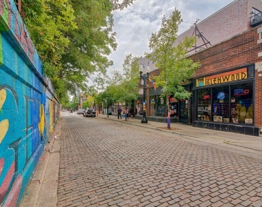 1412 W Morse Avenue - Photo Thumbnail 16