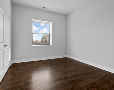 1412 W Morse Avenue - Photo Thumbnail 7
