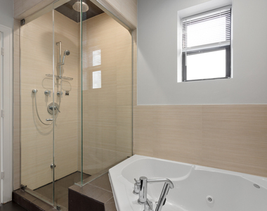 1412 W Morse Avenue - Photo Thumbnail 12