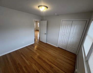 8636 Grand Avenue - Photo Thumbnail 4