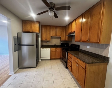 8636 Grand Avenue - Photo Thumbnail 9