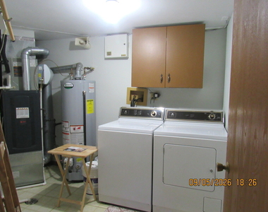 1735 Chesapeake Lane - Photo Thumbnail 15