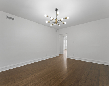 5304 W Cornelia Avenue - Photo Thumbnail 7