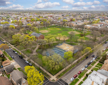 5304 W Cornelia Avenue - Photo Thumbnail 13