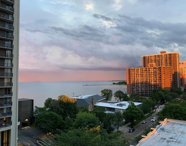 6030 N Sheridan Road - Photo Thumbnail 11
