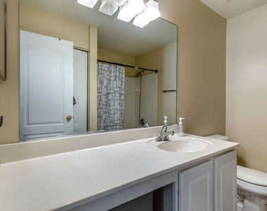 756 Woodewind Drive - Photo Thumbnail 17