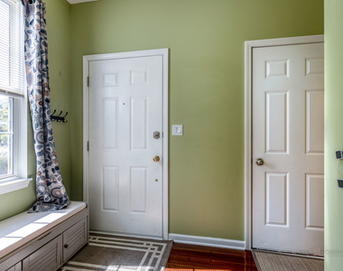 756 Woodewind Drive - Photo Thumbnail 4