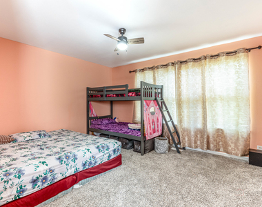 756 Woodewind Drive - Photo Thumbnail 13
