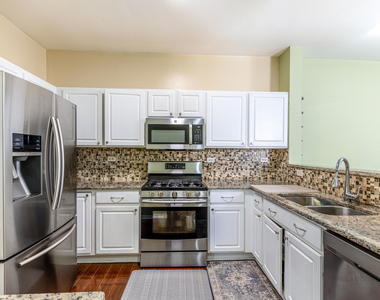 756 Woodewind Drive - Photo Thumbnail 9